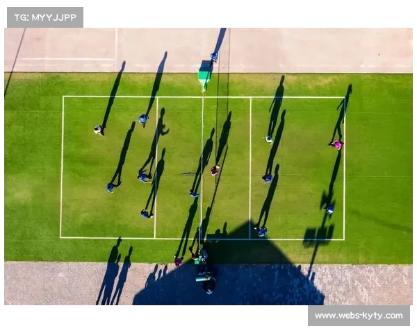 鄂托克前旗昂素镇排球场地覆盖率达90%,形成周周有比赛氛围 鄂托克前旗昂素镇排球场地覆盖率达90%,形成周周有比赛氛围