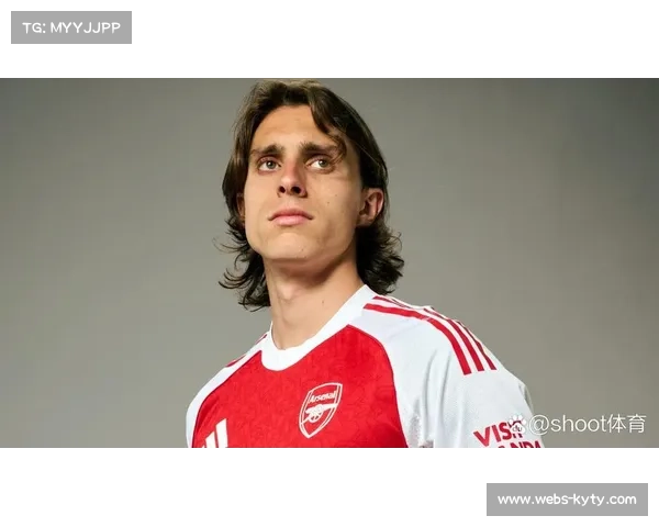 阿森纳边缘球员或离队，津琴科租借阿贾克斯达成